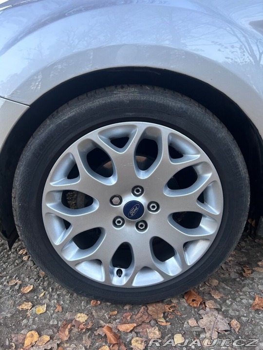 Ford Focus 1,6 85 kw 2009