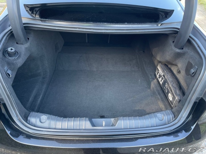 Jaguar XF 2,0   d AWD R-SPORT 2016