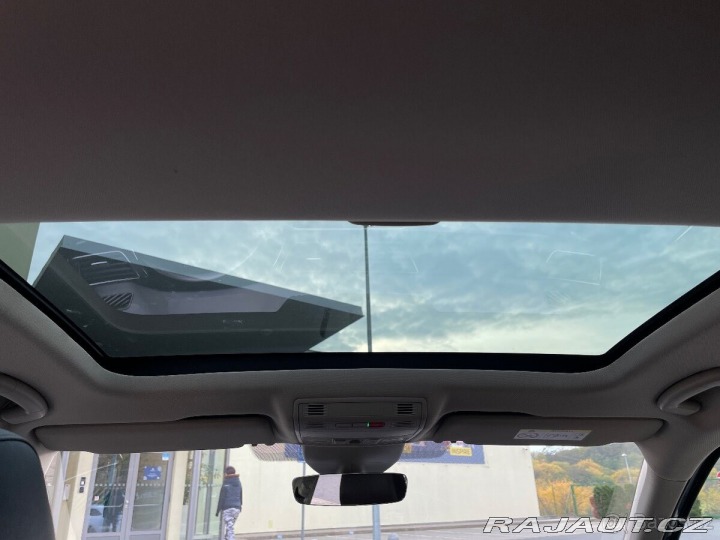 Škoda Superb 2,0 III L&K TDI 140 1800