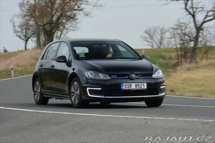 Volkswagen Golf 1,4 GTE - Phev - rok 20 2014
