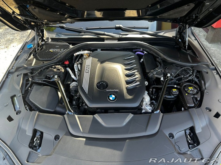 BMW 7 740xd/laser/360°/masáž/AC 2021