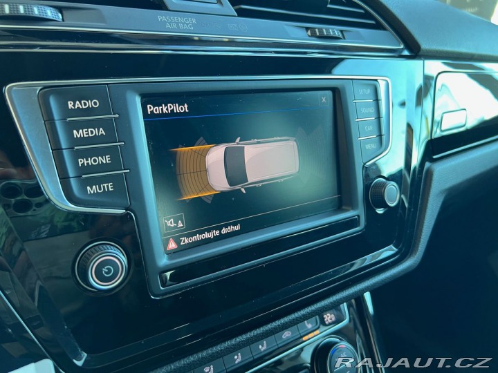 Volkswagen Touran Highline 1,6TDI 85kW 6G 2017