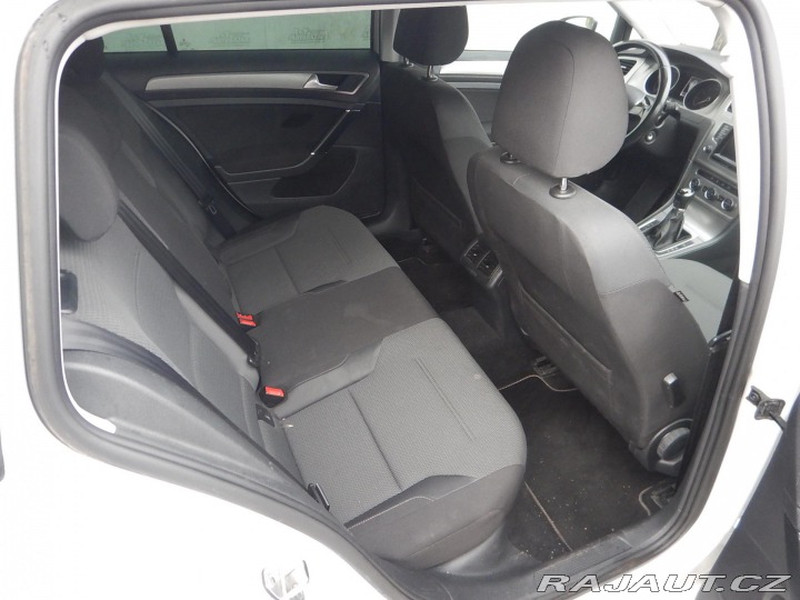Volkswagen Golf 1.6 TDI, ČR, DIGIKLIMA 2014