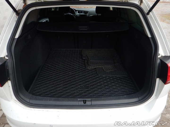 Volkswagen Golf 1.6 TDI, ČR, DIGIKLIMA 2014