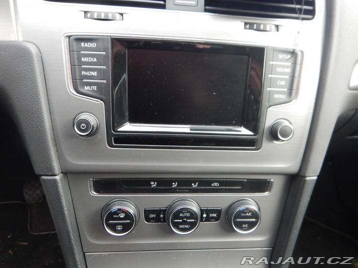 Volkswagen Golf 1.6 TDI, ČR, DIGIKLIMA 2014