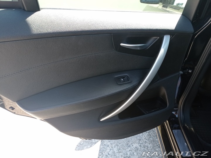 BMW X3 2.0d 130kW/4x4/M-Paket 2007