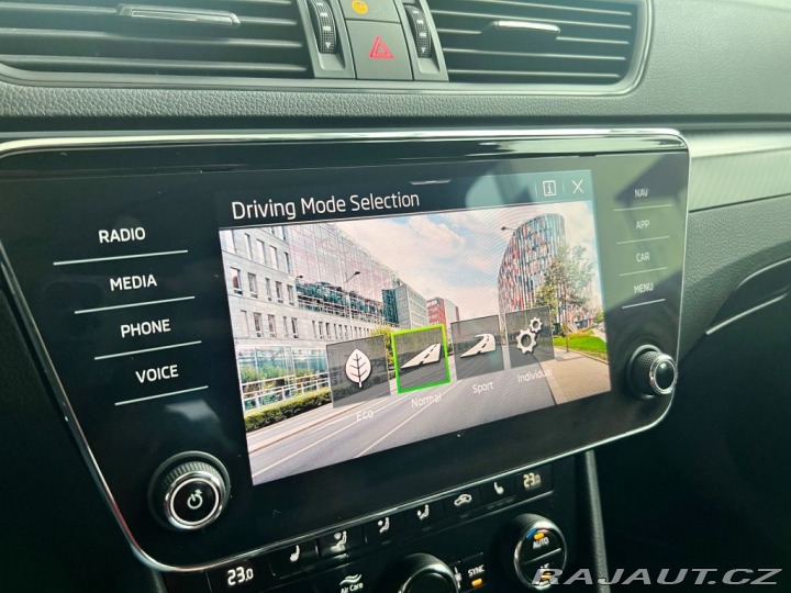 Škoda Superb Sportline 2,0TSI 140kW D 2024