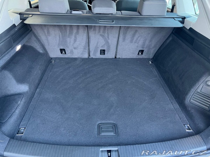 Volkswagen Touareg Basic 3,0TDI 170kW 2021