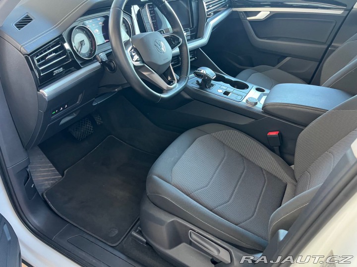 Volkswagen Touareg Basic 3,0TDI 170kW 2021