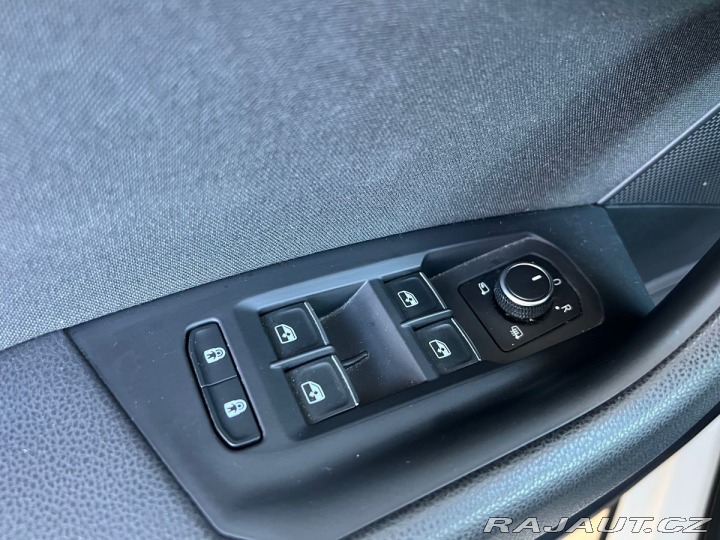 Volkswagen Touareg Basic 3,0TDI 170kW 2021