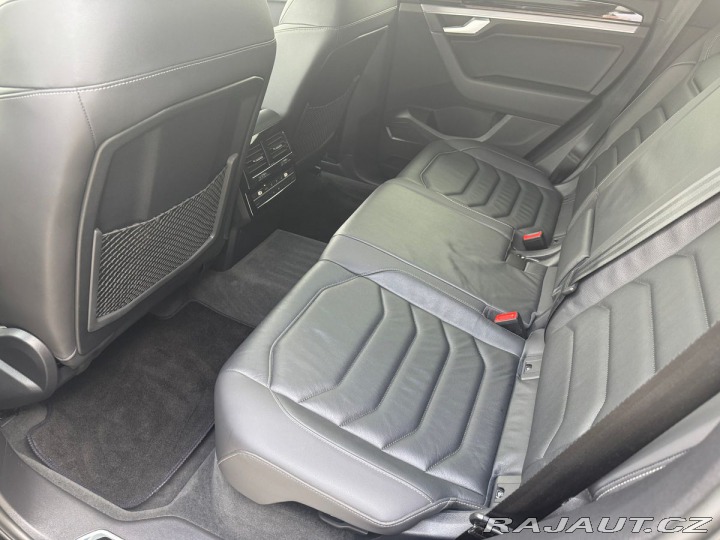 Volkswagen Touareg R-line  210kW Tažné 2021