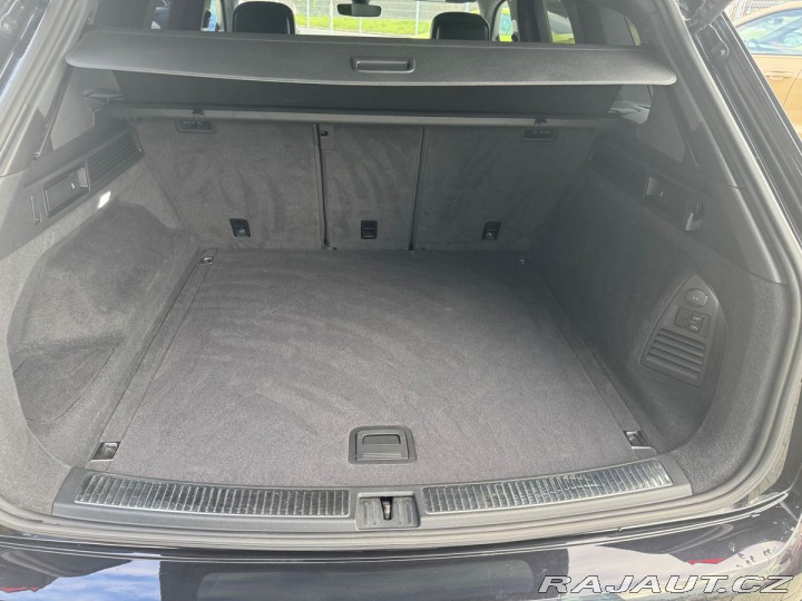 Volkswagen Touareg R-line  210kW Tažné 2021