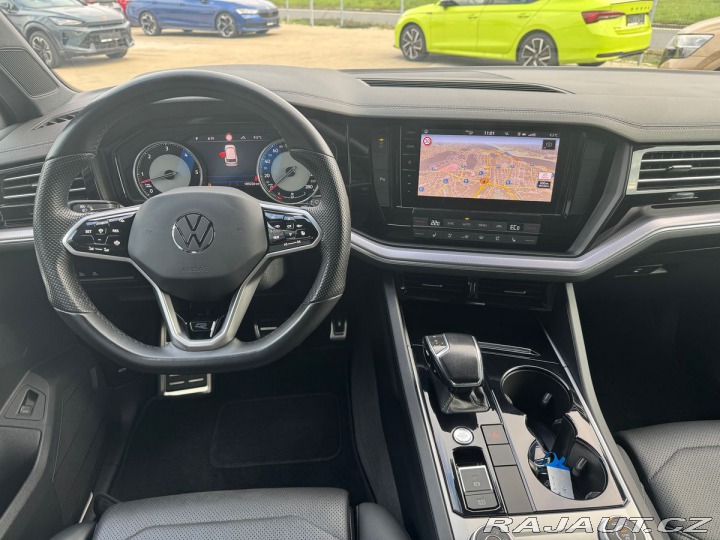 Volkswagen Touareg R-line  210kW Tažné 2021
