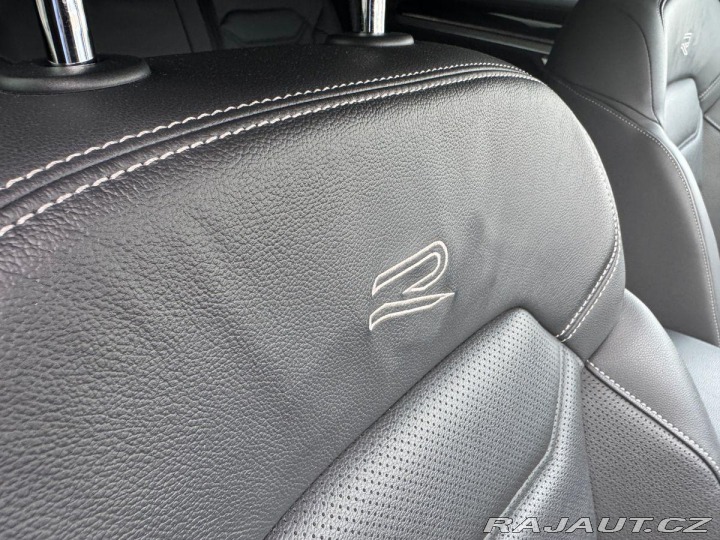 Volkswagen Touareg R-line  210kW Tažné 2021