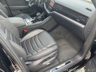 Volkswagen Touareg R-line  210kW Tažné 2021