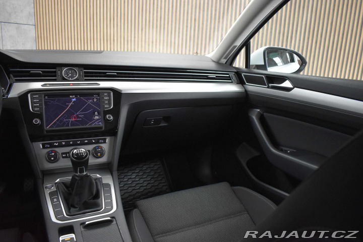 Volkswagen Passat 2.0 TDI*REZERVACE* 2015