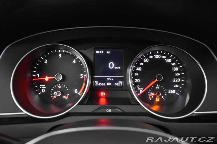 Volkswagen Passat 2.0 TDI*REZERVACE* 2015