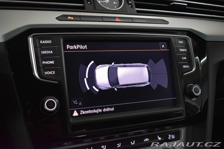 Volkswagen Passat 2.0 TDI*REZERVACE* 2015