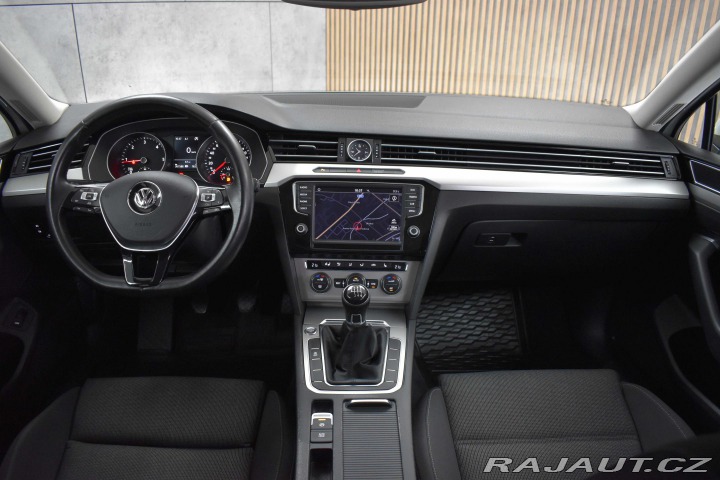 Volkswagen Passat 2.0 TDI COMFORTLINE*2xKOL 2015