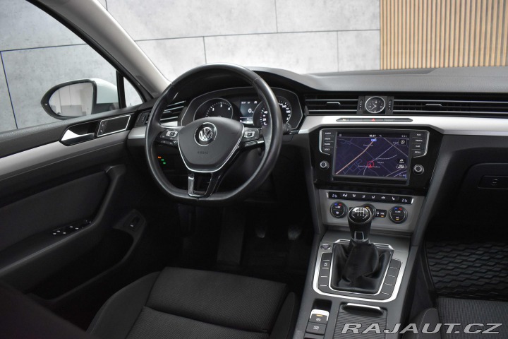 Volkswagen Passat 2.0 TDI COMFORTLINE*2xKOL 2015