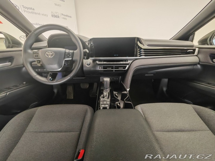 Toyota Camry 2,5 TNGA HEV Comfort 2024