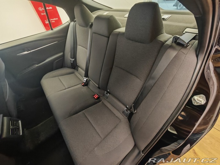 Toyota Camry 2.5 Hybrid TNGA HEV Comfo 2024