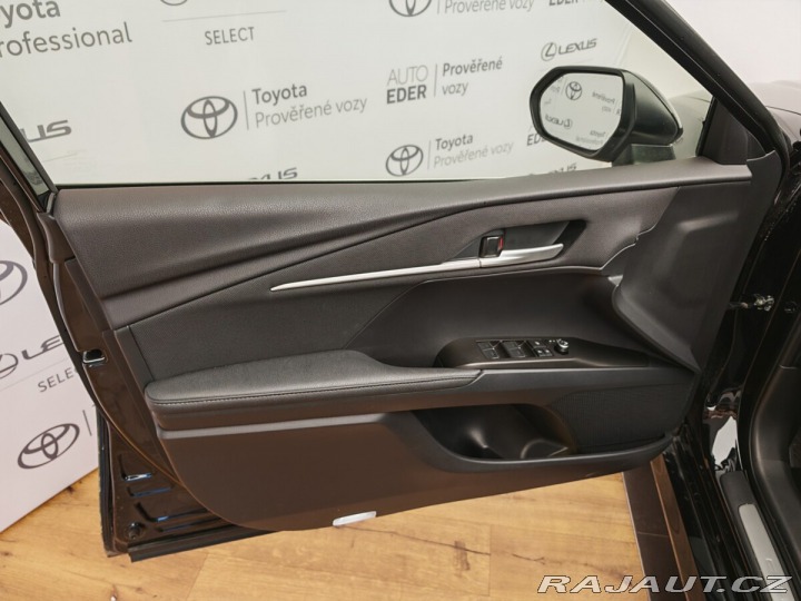 Toyota Camry 2,5 TNGA HEV Comfort 2024