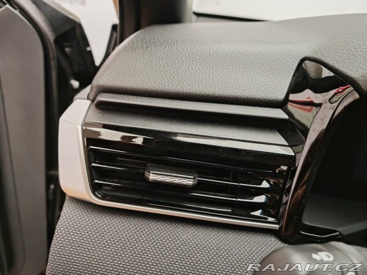 Toyota Camry 2,5 TNGA HEV Comfort 2024