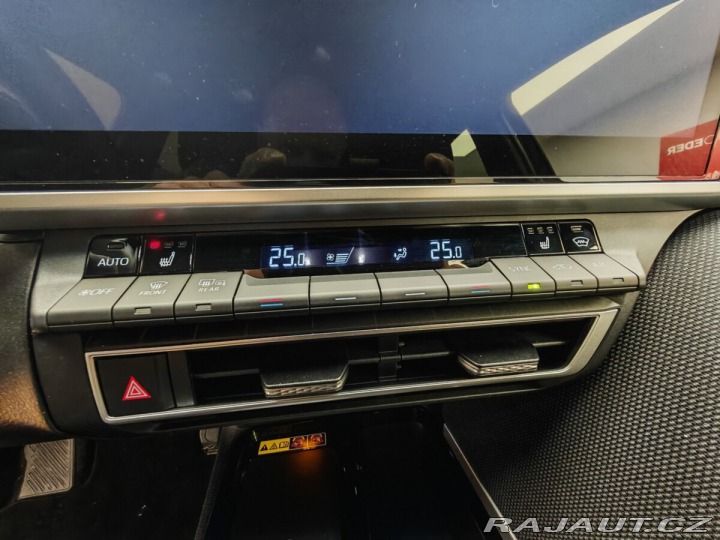 Toyota Camry 2,5 TNGA HEV Comfort 2024