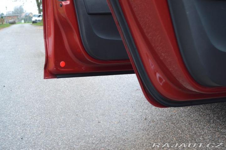 Škoda Rapid 1.2 TSI 77kW Ambition 2013