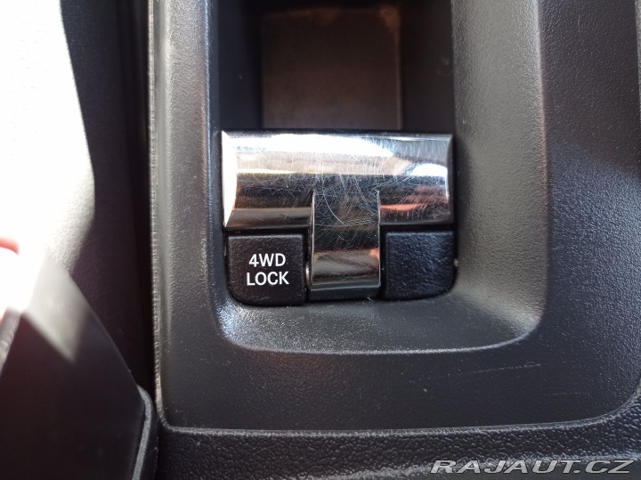 Jeep Compass 2.2 CRD/4x4/Výhřev/Navi/1 2013