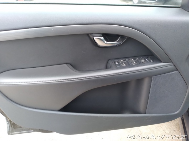 Volvo V70 2.0D3 DRIVE-E ECO AT,NAVI 2016