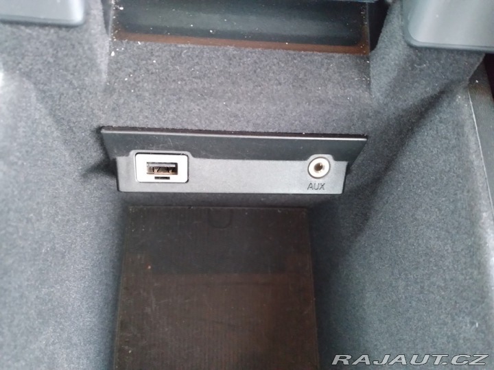 Volvo V70 D3 DRIVE-E ECO 2.0D AT 2016