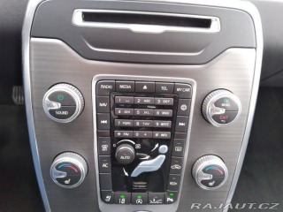 Volvo V70 D3 DRIVE-E ECO 2.0D AT 2016