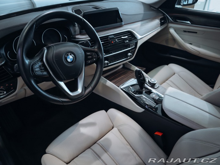 BMW 5 530d xDrive  195 kW Luxur 2019