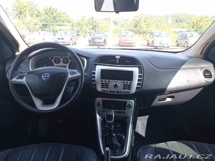 Lancia Delta 1.6 MJET 16V 1maj/ServKni 2009