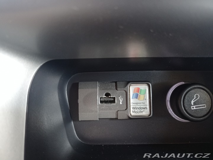 Lancia Delta 1.6 MJET 16V 1maj/ServKni 2009