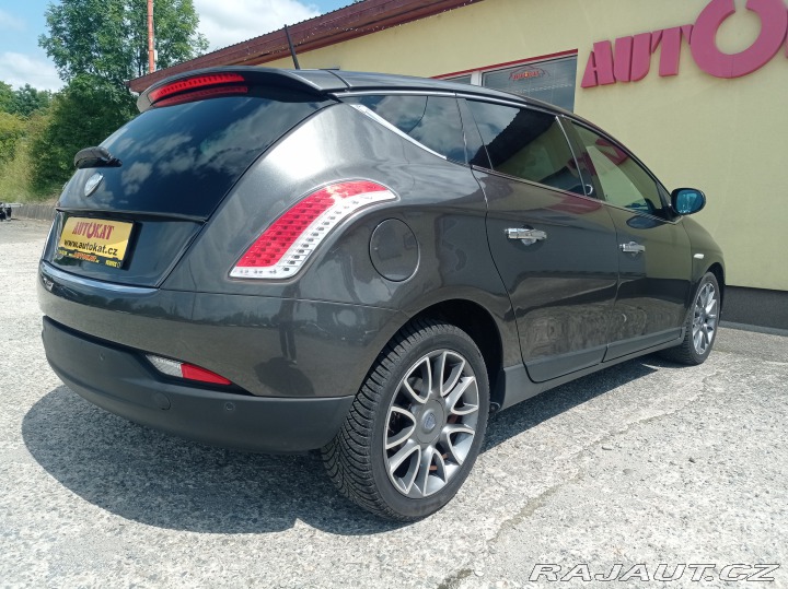 Lancia Delta 1.6 MJET 16V 1maj/ServKni 2009