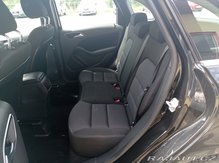 Mercedes-Benz B 180 CDI 80kW/Kamera/1Maj 2014