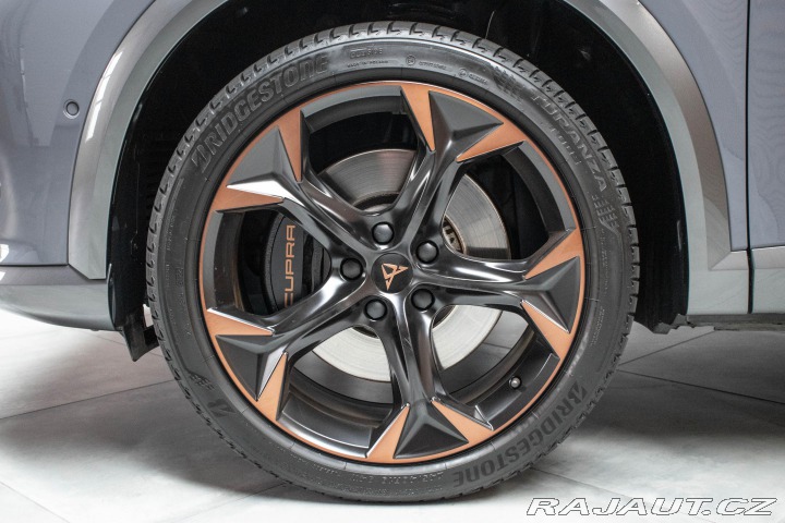 Cupra Formentor 2.0 TSI 310 VZ 4x4*DPH*ČR 2023