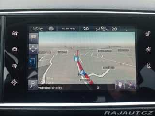 Peugeot 308 1.2i 96kW Navi/Panorama/1 2016