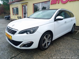 Peugeot 308 1.2i 96kW Navi/Panorama/1 2016