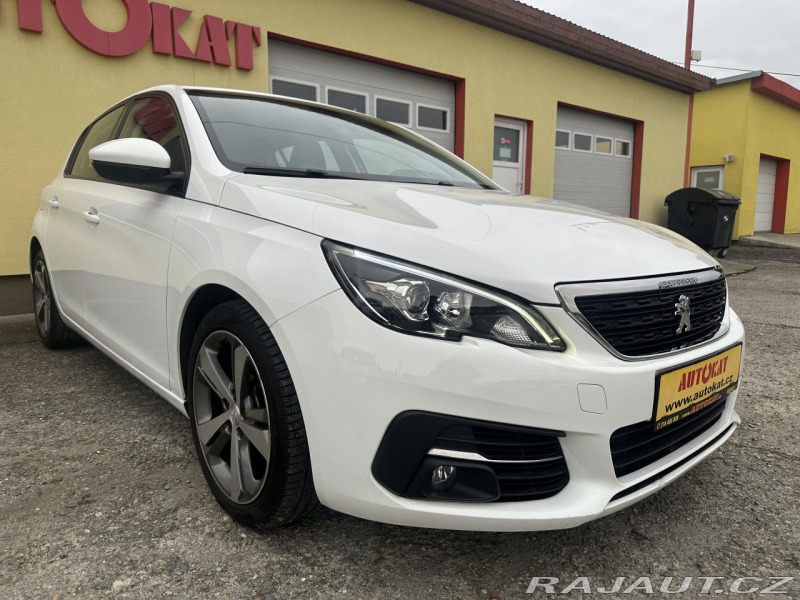 Peugeot 308 1.2i 81kW Navi/1Maj