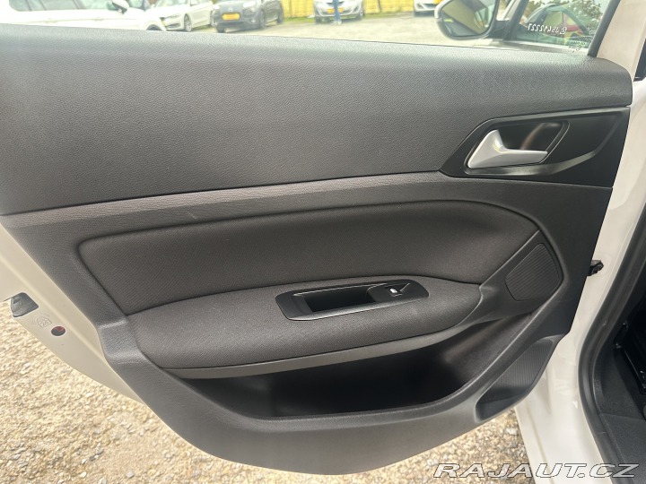 Peugeot 308 1.2i 81kW Navi/1Maj 2018