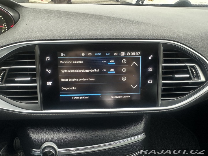 Peugeot 308 1.2i 81kW Navi/1Maj 2018