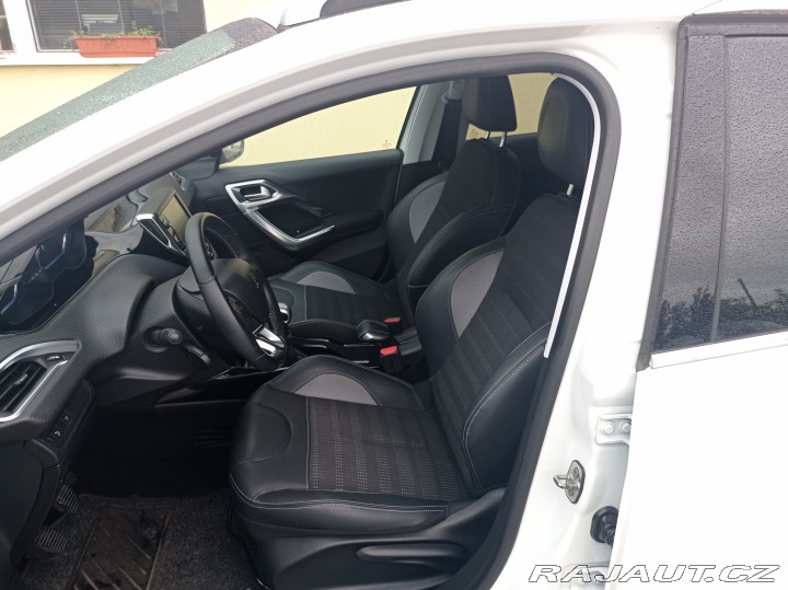 Peugeot 2008 1.5 75kW/Navi/1Maj/TOP 2018