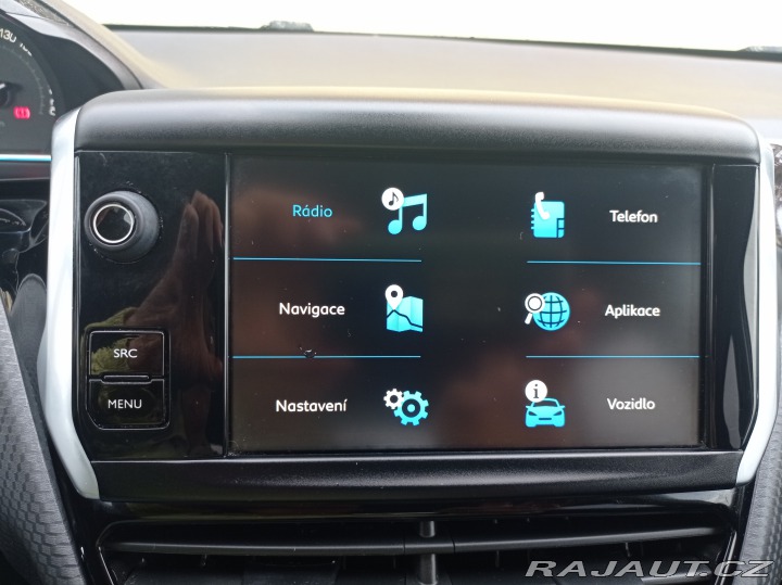 Peugeot 2008 1.5 75kW/Navi/1Maj/TOP 2018