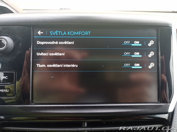 Peugeot 2008 1.5 75kW/Navi/1Maj/TOP 2018