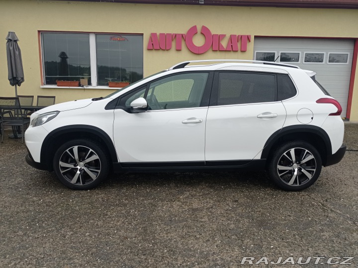 Peugeot 2008 1.5 75kW/Navi/1Maj/TOP 2018