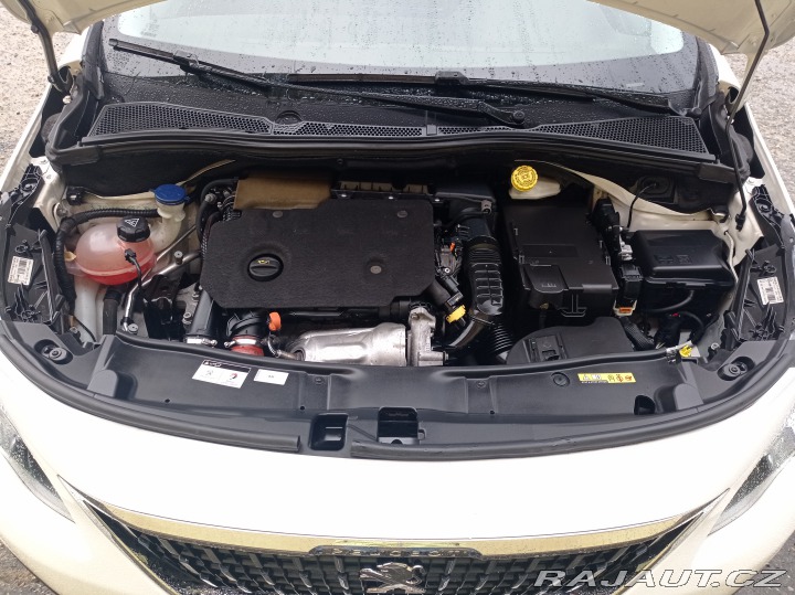 Peugeot 2008 1.5 75kW/Navi/1Maj/TOP 2018